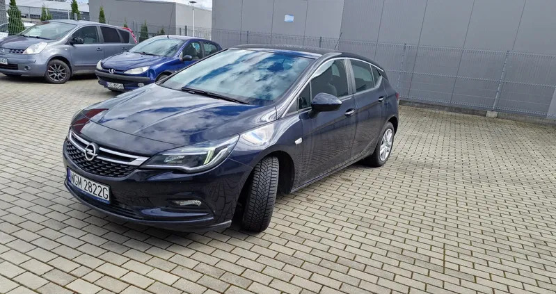 Opel Astra cena 43900 przebieg: 107000, rok produkcji 2019 z Rzeszów małe 46